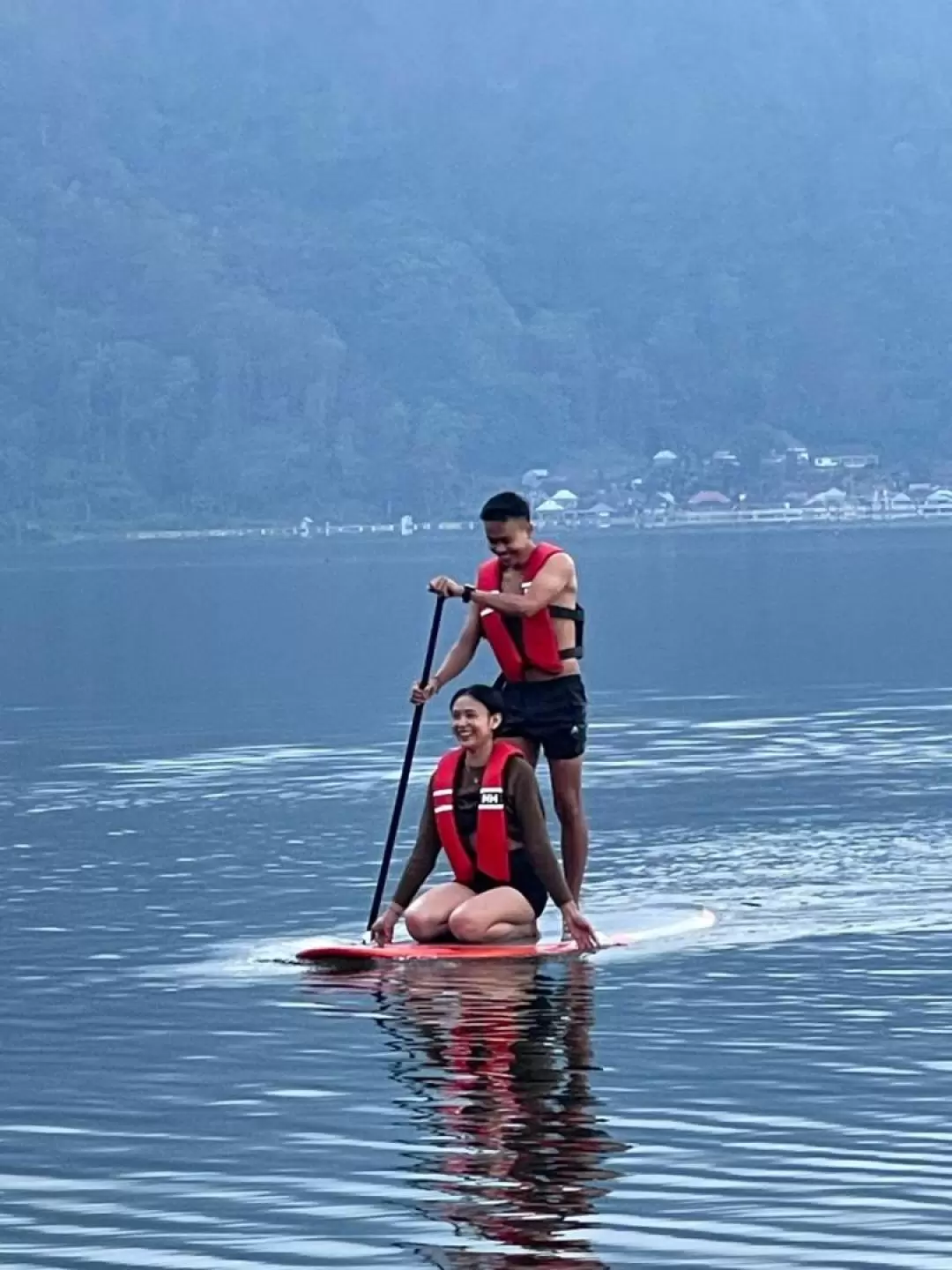 巴厘島巴圖爾湖（Lake Batur）立式划槳SUP之旅