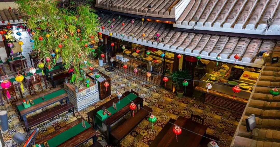 Hoi An Local Specialties & Dining Experience at Vy's Market Restaurant