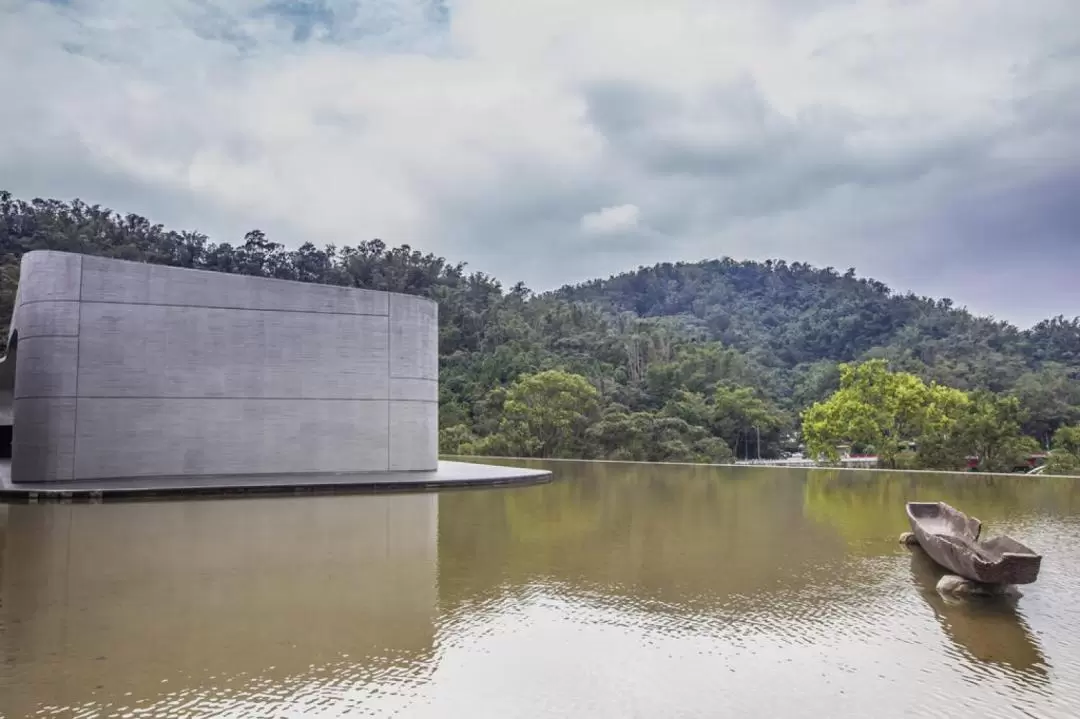 Sun Moon Lake One-Day Tour Departure From Taipei