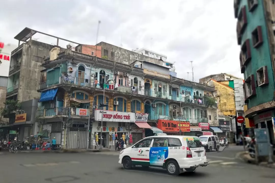 Chinatown Walking Tour in Saigon 