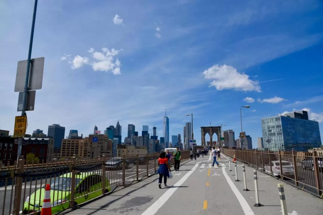 New York Highlights Guided Bike Tour