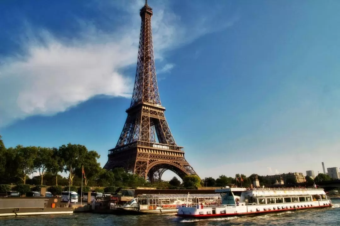 Paris City Tour, Seine Cruise, and Lunch at the Eiffel Tower with Skip-the-Line Access