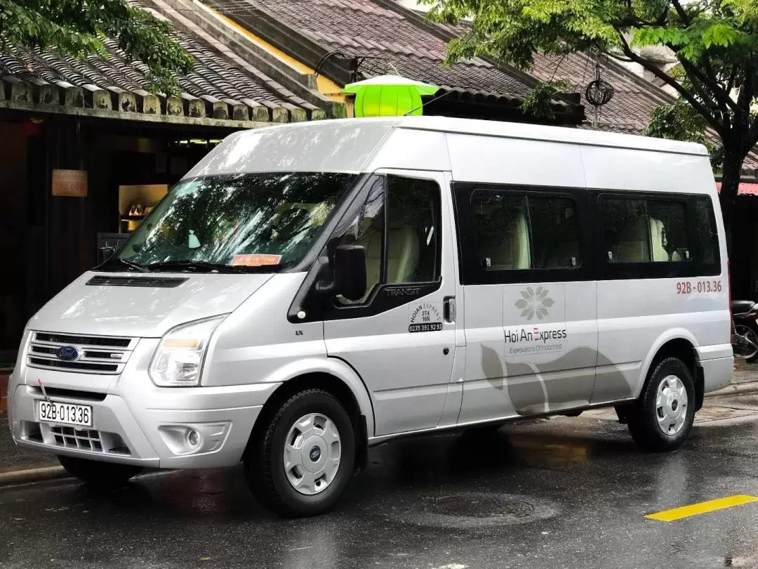 Shared Shuttle Bus Between Da Nang Airport/Da Nang City & Hoi An