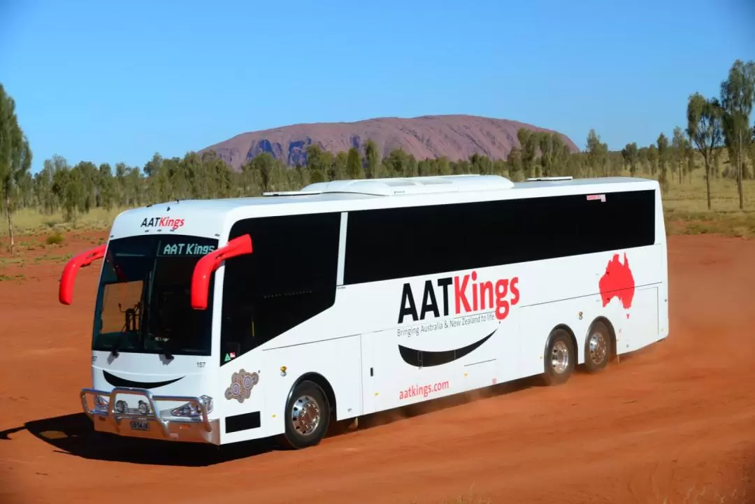 Shared Shuttle Bus Transfers between Ayers Rock and Kings Canyon