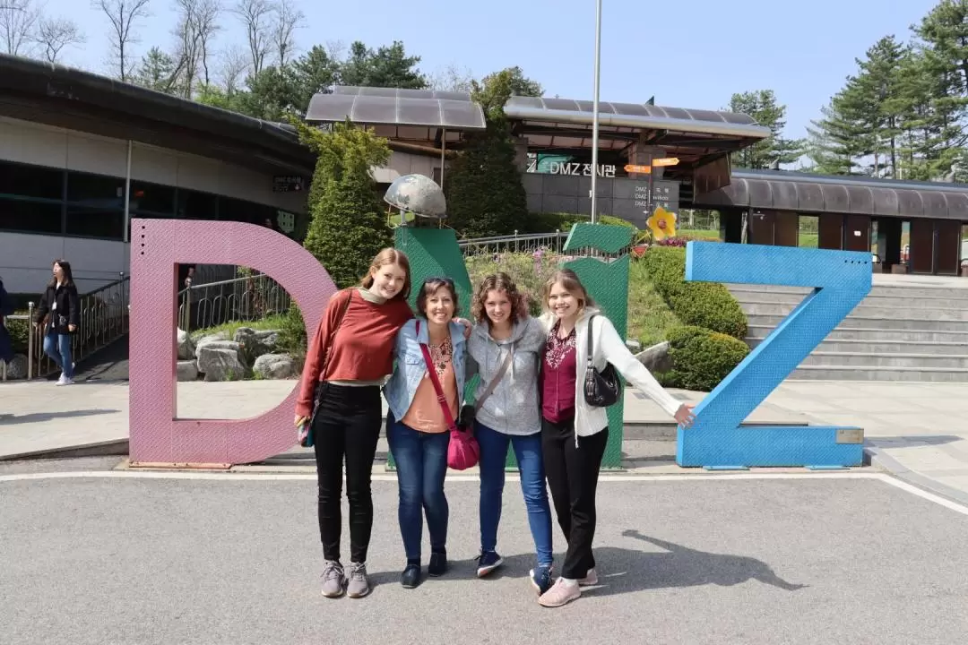 DMZ Tour with Meet-up North Korean Defector