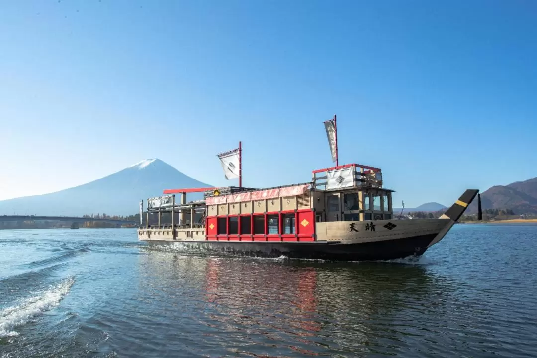 From Tokyo: Mt. Fuji 5th Station & Lake Kawaguchi Bus Tour