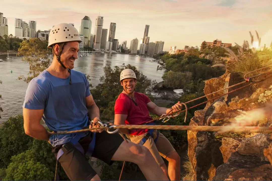 Twilight Abseiling Experience in Brisbane