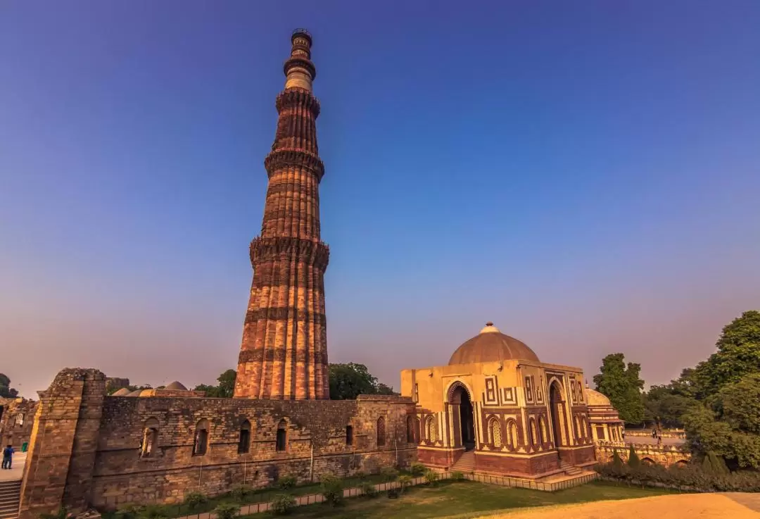 Delhi Best of Monuments Half Day Tour