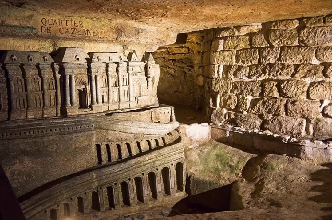 Semi-private VIP Catacombs of Paris Restricted Access Tour