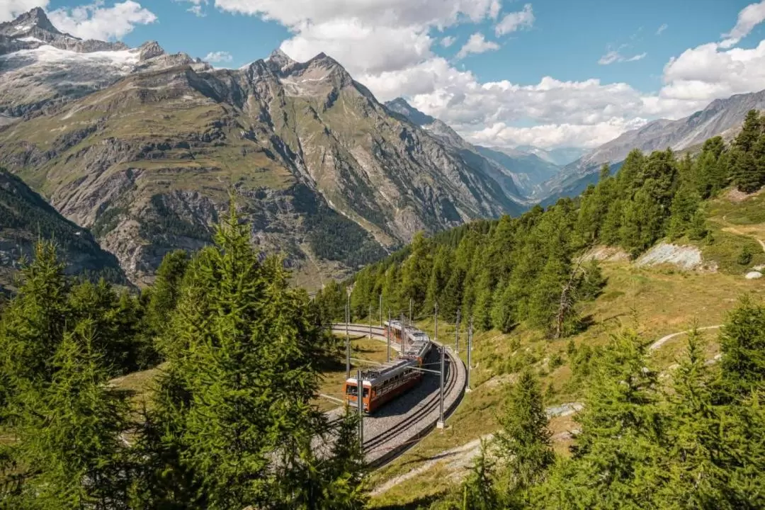 Gornergrat Railway ticket with Priority Boarding from Zermatt to Gornergrat 