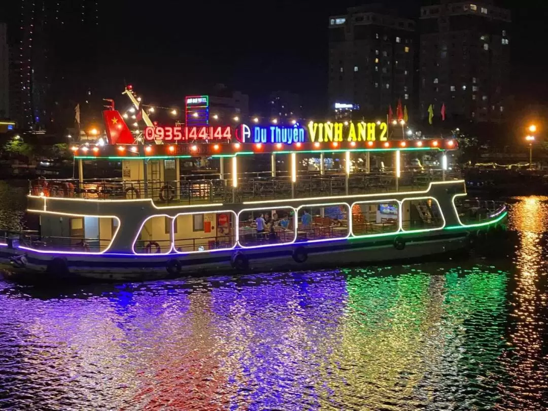 Han River by Night by Vinh Anh Cruise in Da Nang