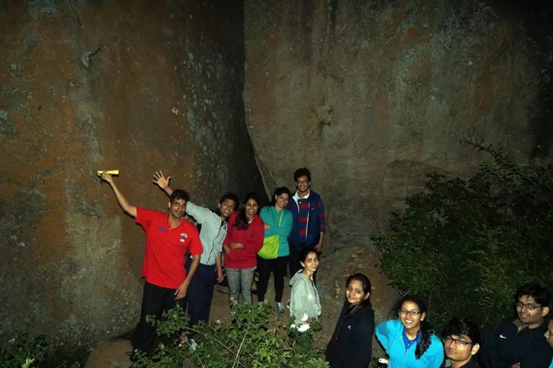 Anthargange 日出登山健行之旅（含洞穴探索）- 邦加羅爾出發