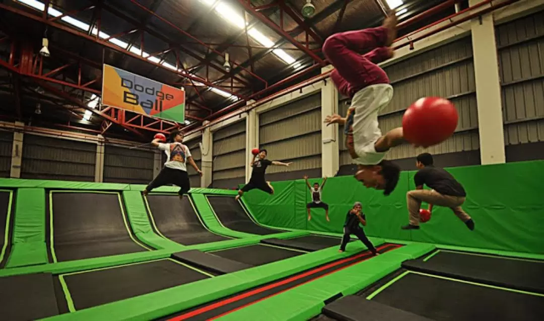 馬來西亞 Jump Street Trampoline Park 室內彈跳床樂園門票