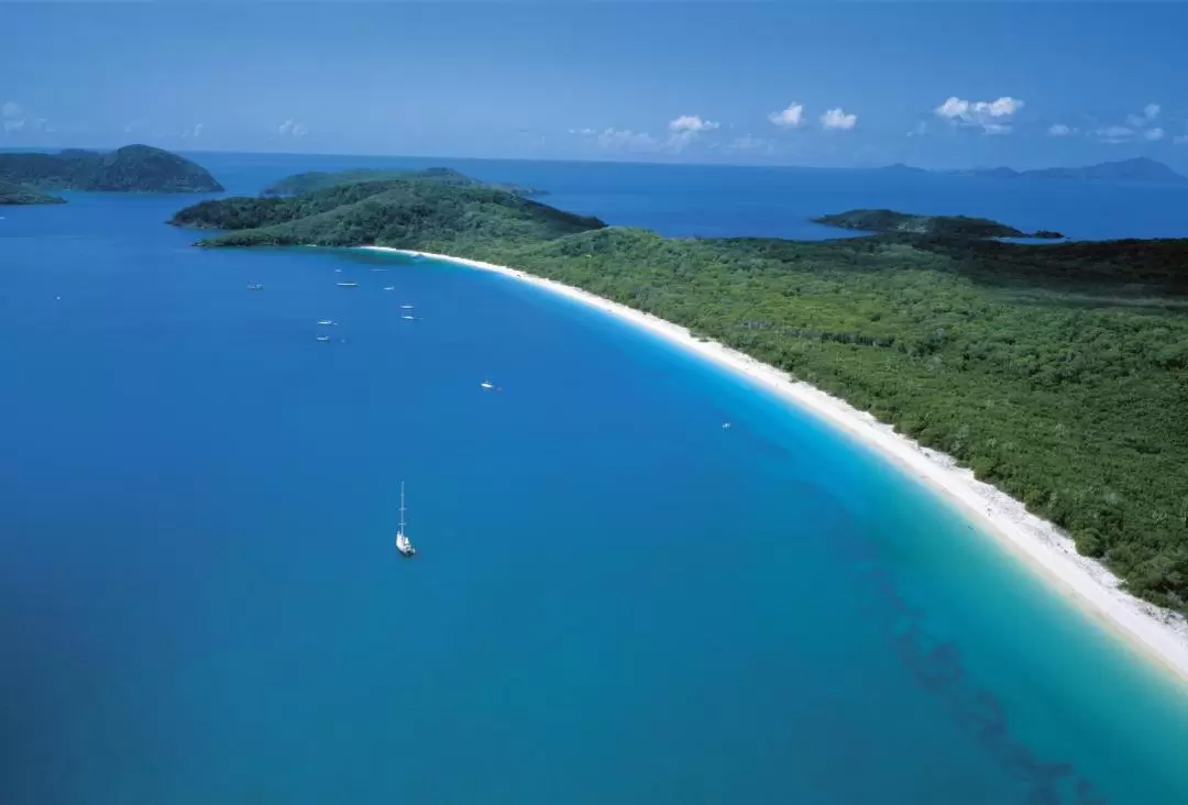 Whitehaven Beach and Hill Inlet Full Day Cruise 