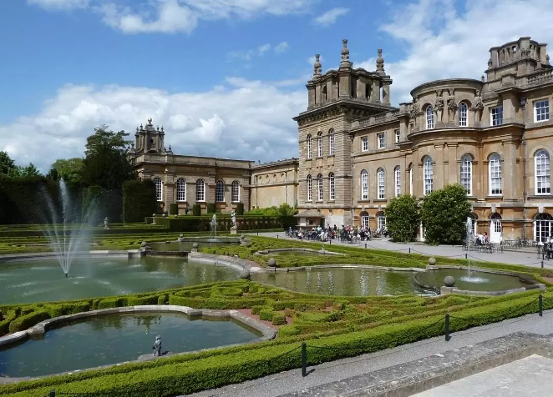 Downton Abbey Village, Blenheim Palace and Cotswolds Day Trip from London