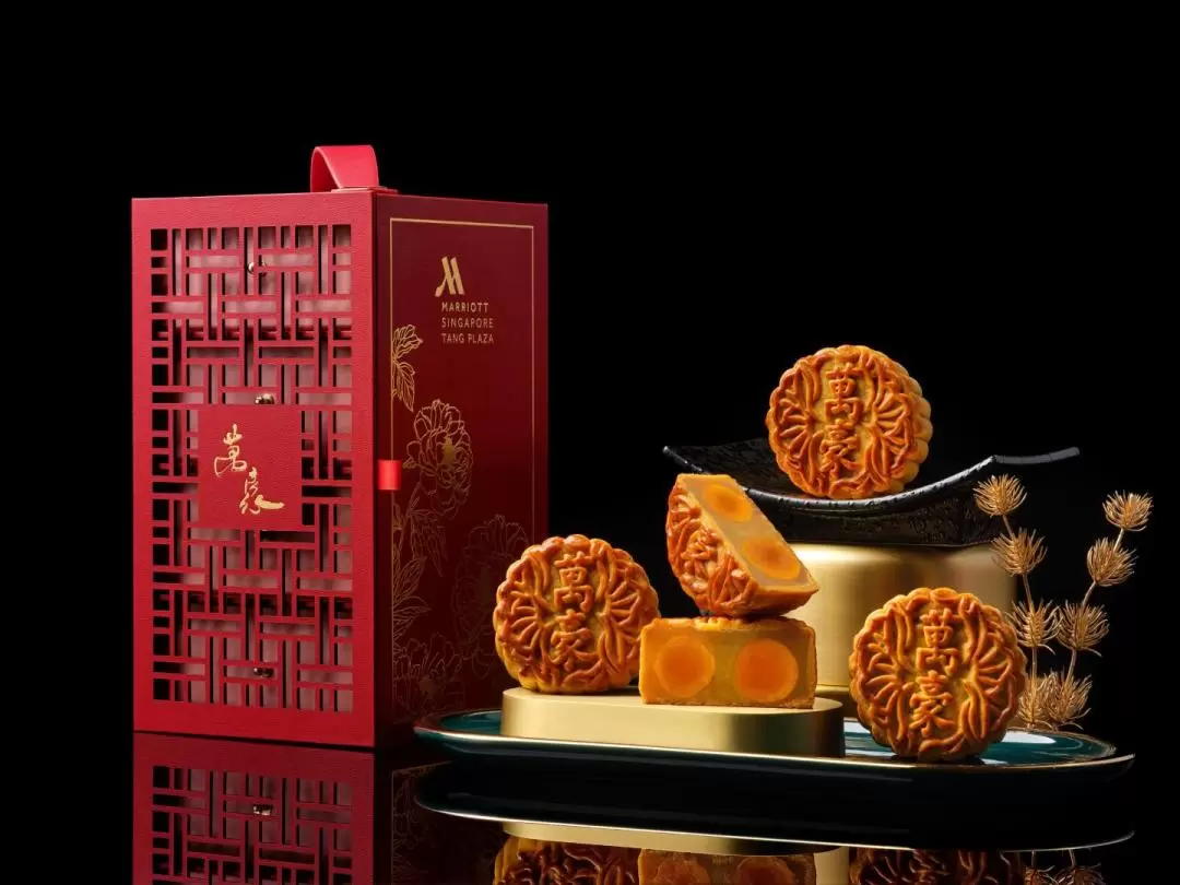 Singapore Marriott Tang Plaza Hotel Mid-Autumn Mooncakes