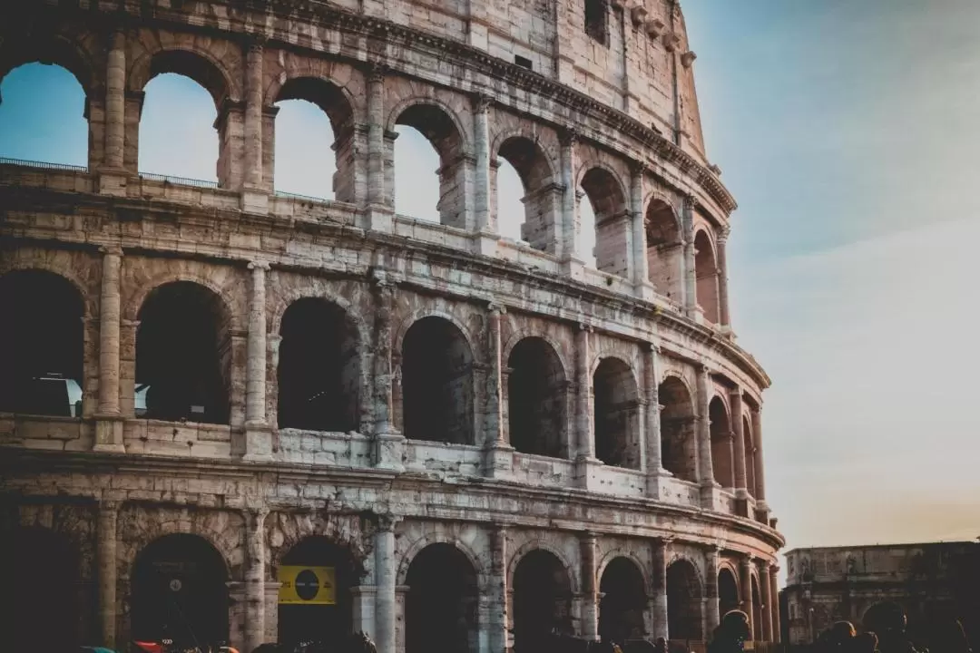 Rome Colosseum Ticket with Roman Forum and Palatine Hill access