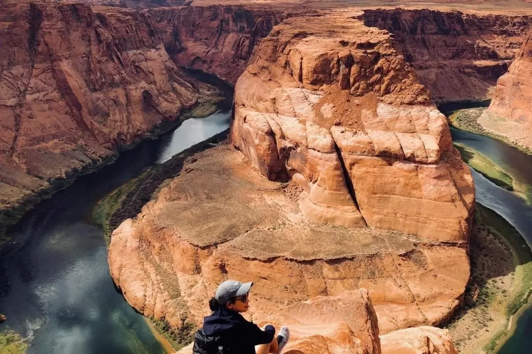 Antelope Canyon Day Tour from Las Vegas