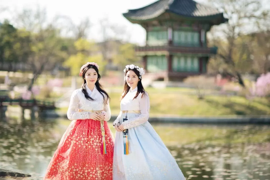 Hanbok Rental and Photoshoot Experience by Hanbok That Day