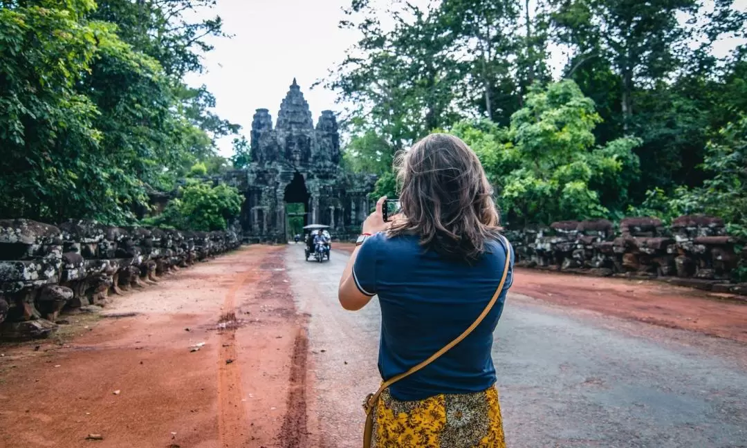 Angkor Sunset and Boat Tour