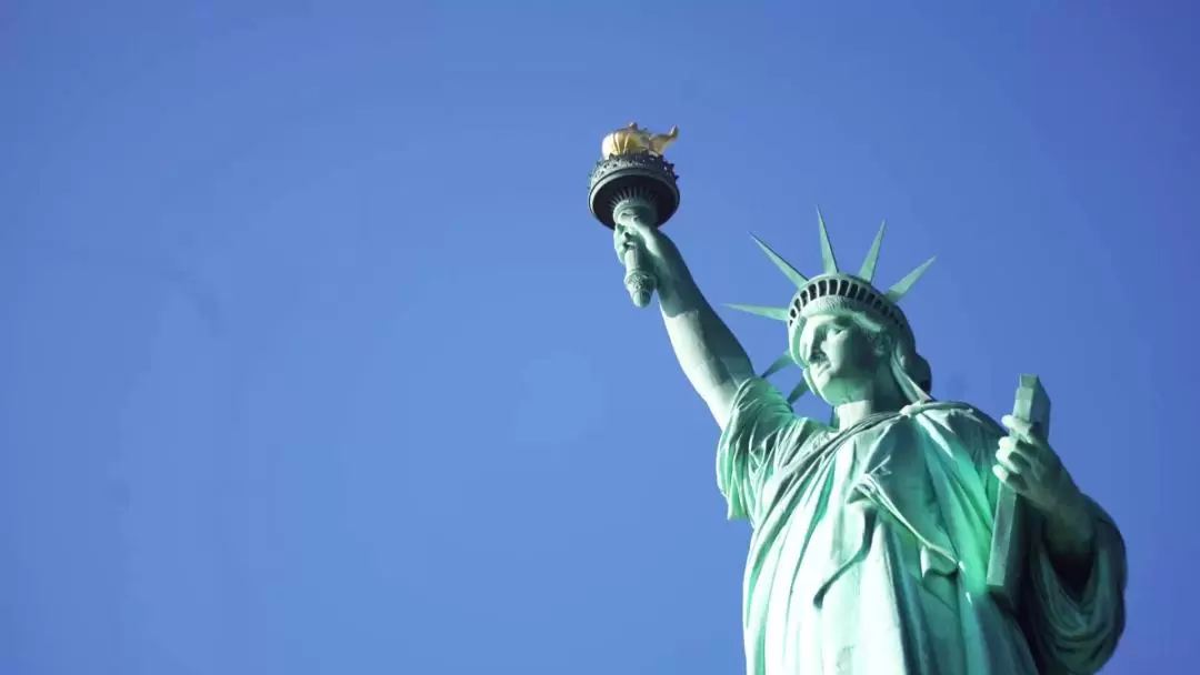 New York Statue of Liberty and Ellis Island Tour with Reserve Line Access 