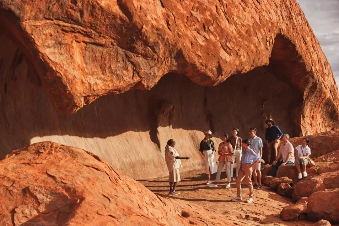 Uluru-Mala Cultural Walking 2 hours 30 minutes tour