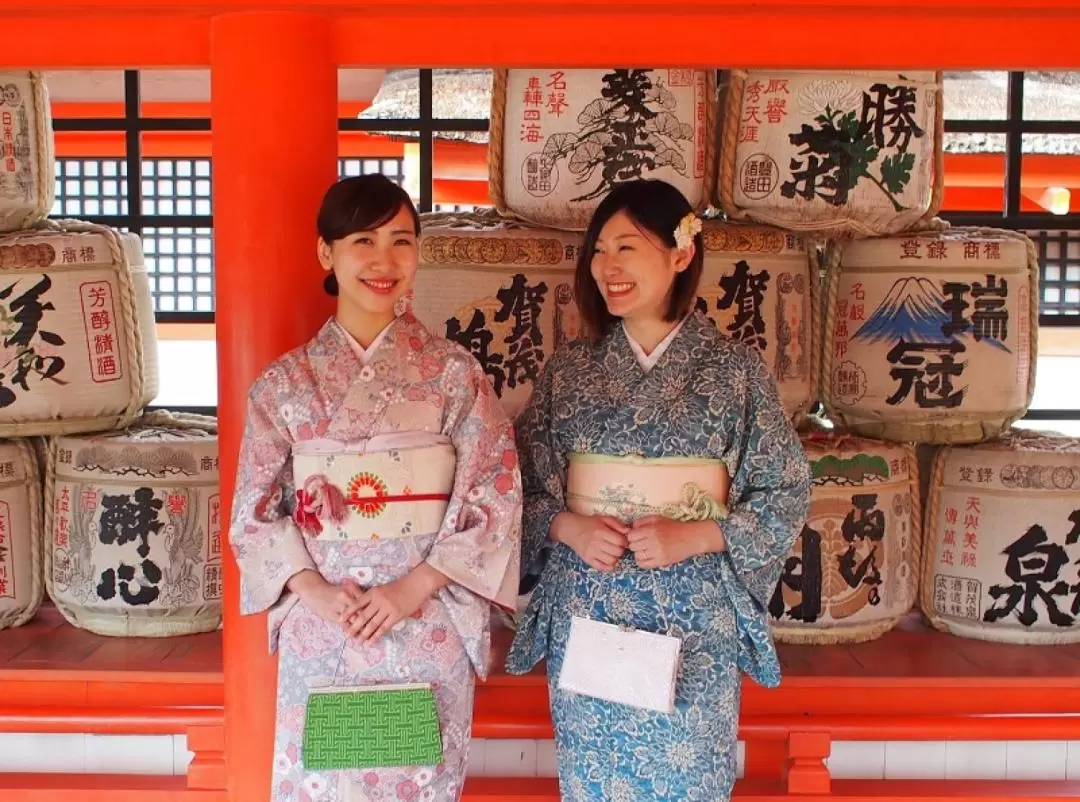 Miyajima Kimono Day Tour with Saijo Sake Tasting from Hiroshima