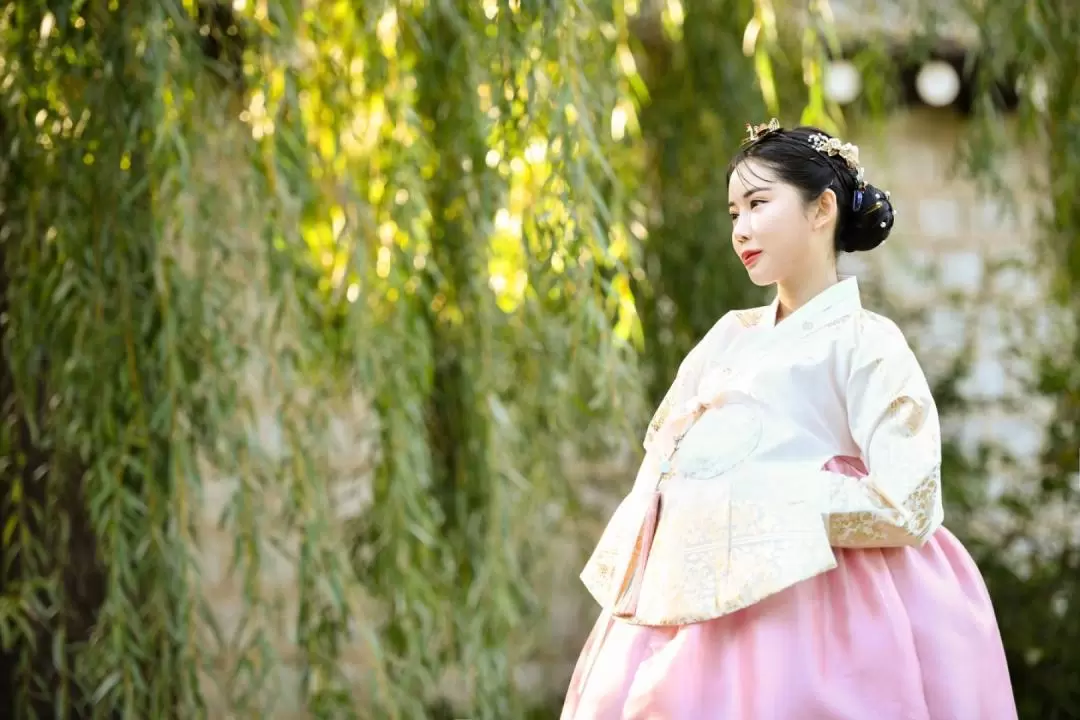 Hanbok Photoshoot by Hanboknam