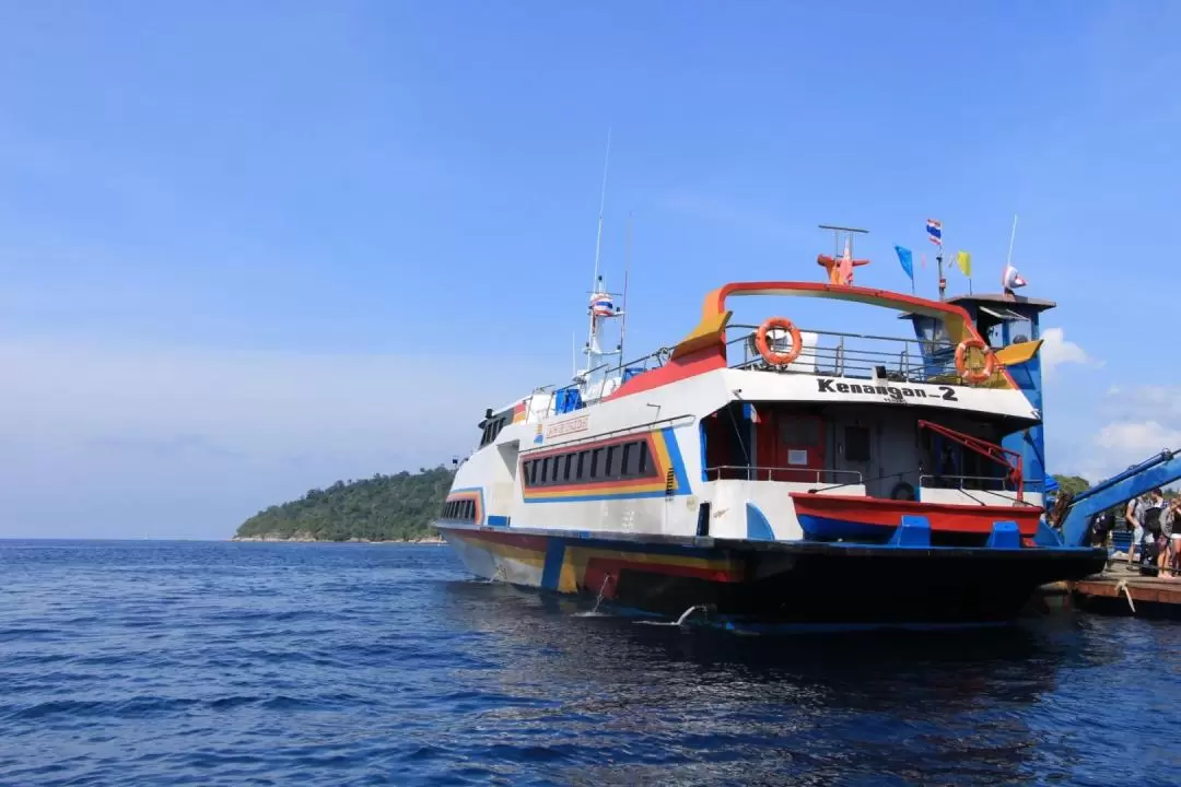 Ferry Ticket between Koh Lipe and Langkawi 