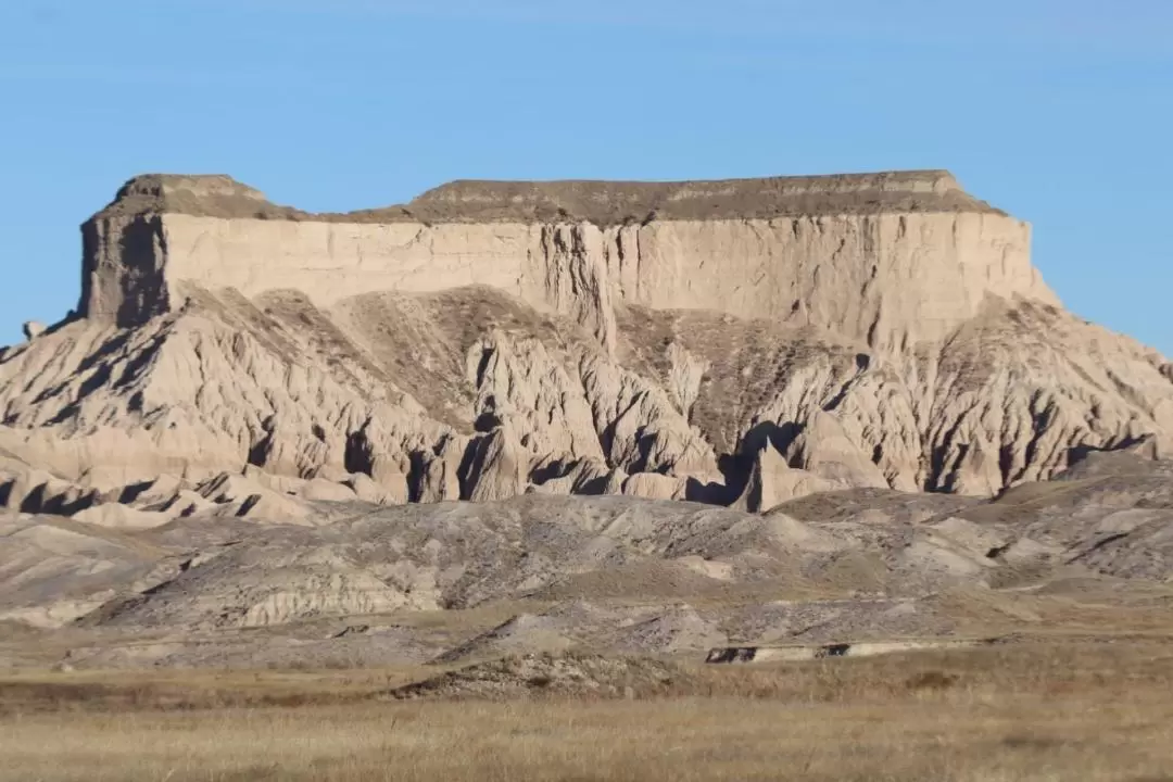 Badlands National Park, Wall Drug, and Lakota Living History Tour