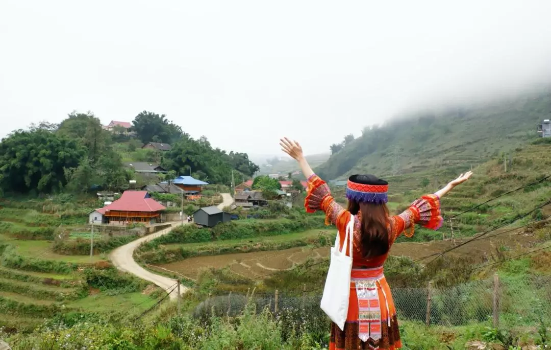 Cat Cat Village Half-Day Tour from Sapa