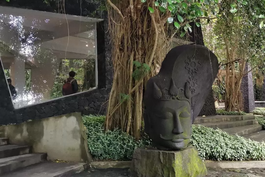 Ulen Sentalu 博物館＆Selogriyo 印度教寺廟私人之旅