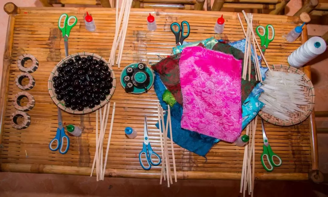 Walking Tour and Lantern Making Class in Hoi An