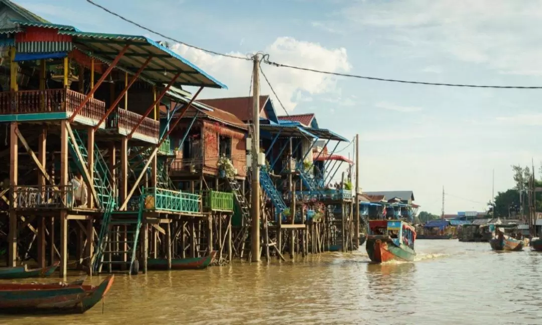 Kampong Phluk Floating Village Tour