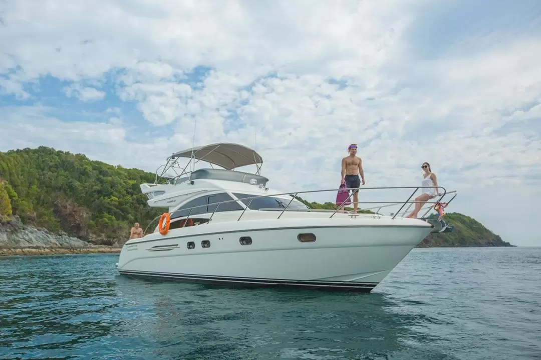 新加坡南部群島跳島之旅／私人 Zen Sea 1 遊艇租借（Zenithyachtcharters 提供）