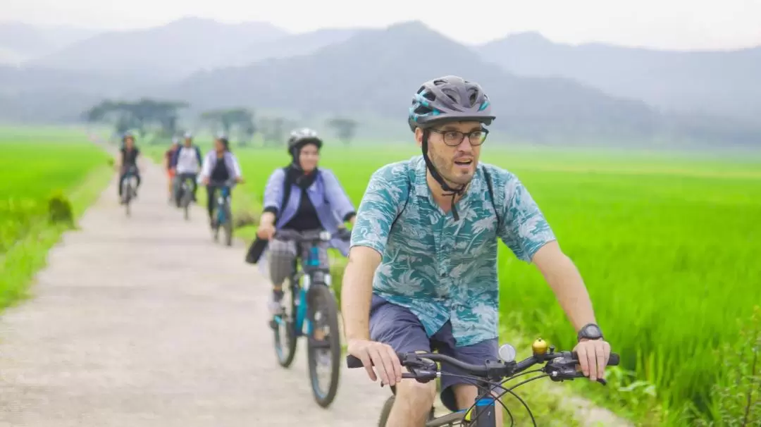 ナングラン サイクリングツアー（ジョグジャカルタ / MOANA Bike Tour提供）