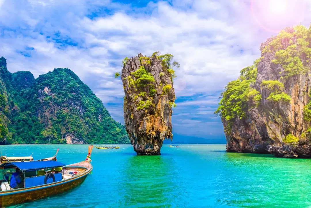 James Bond Island & Canoe Tour by Longtail Boat-Full Day from Phuket