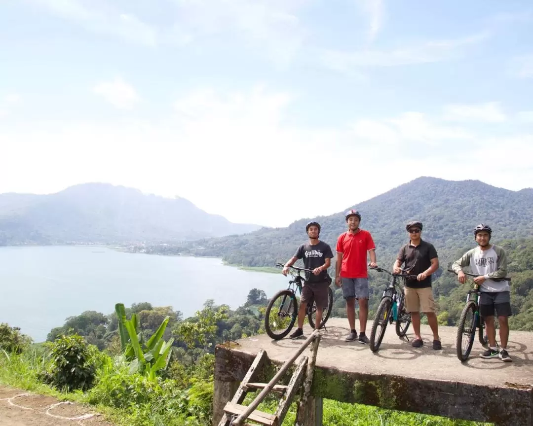 巴厘島北部坦布林根湖自行車騎行之旅