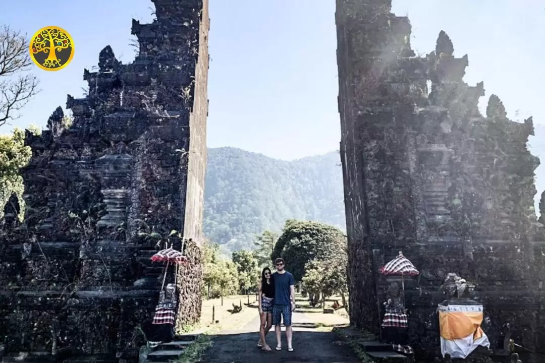 Sekumpul Waterfall and Gate of Heaven Private Trip in Bali with Lunch