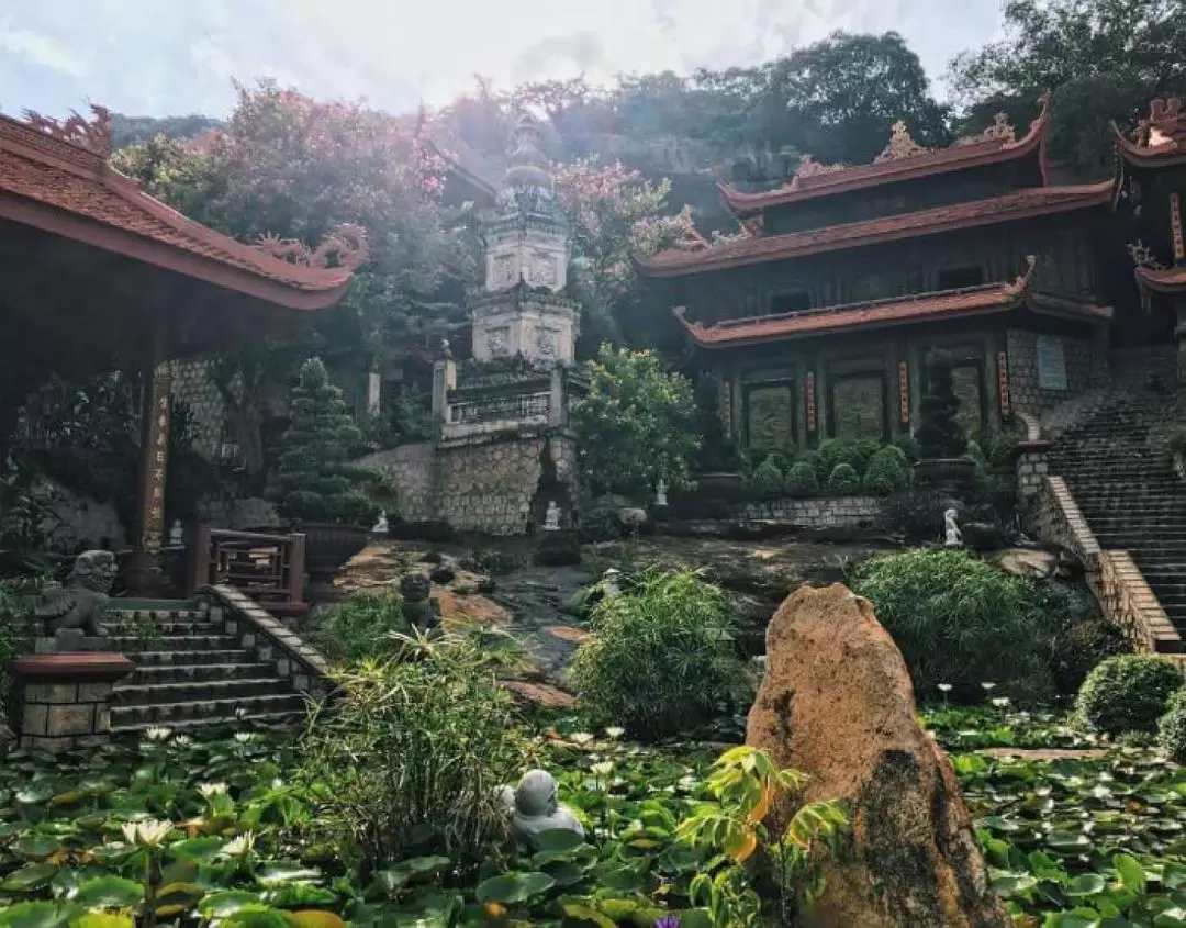 越南朱篤 Ba Chua Xu 寺1天1夜朝聖之旅（胡志明市出發）