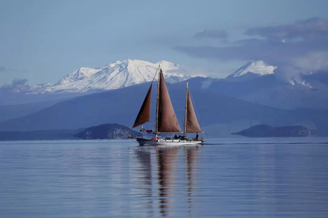 Kindred Spirit - Maori Rock Carvings Sailing Experience