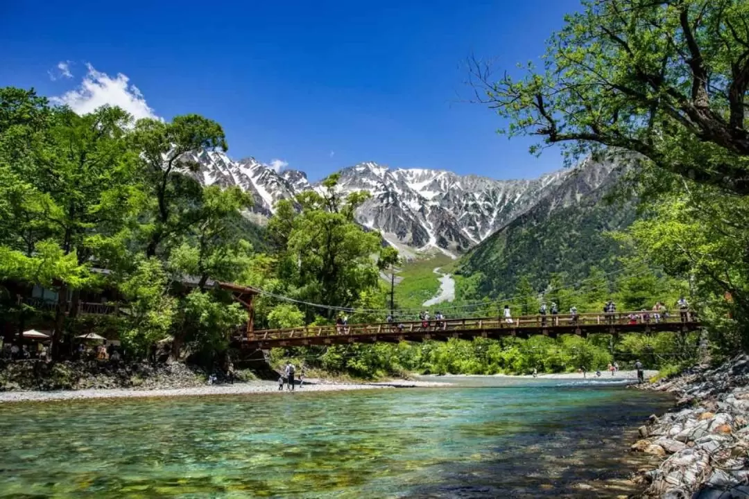 2D1N Kamikochi & Tateyama Kurobe Alpine Route/Kusatsu Onsen Tour 