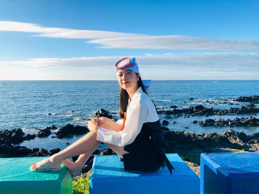 JeJu Woman Diver Haenyeo Traditional Clothes Rental