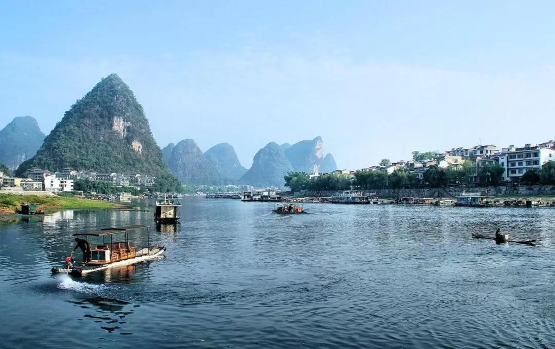 Yangshuo and Li River Highlights Day Tour with Transfers