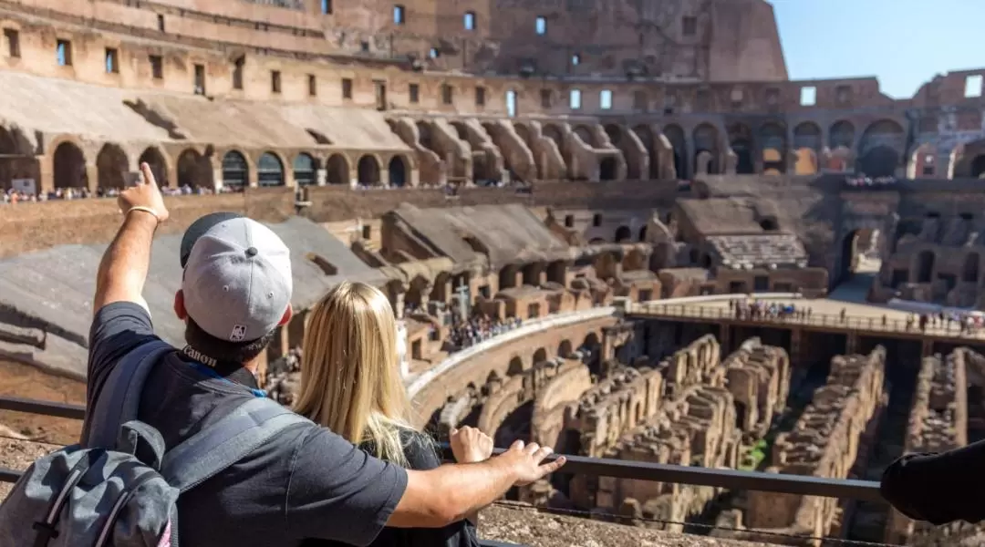 Colosseum and Best of Rome Walking Tour Combo