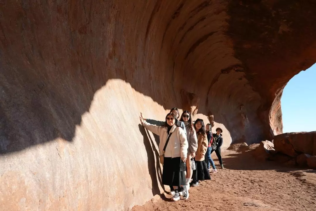 Uluru-Mala Cultural Walking 2 hours 30 minutes tour