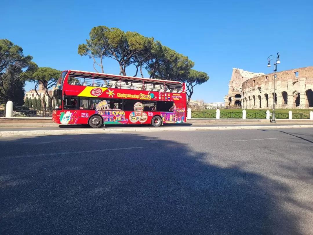 乗り降り自由 市内観光バスツアー（ローマ）