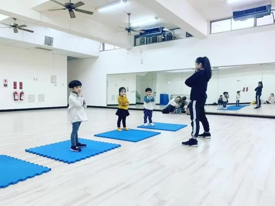 HIP-Hop Dance Class for Children in Tainan