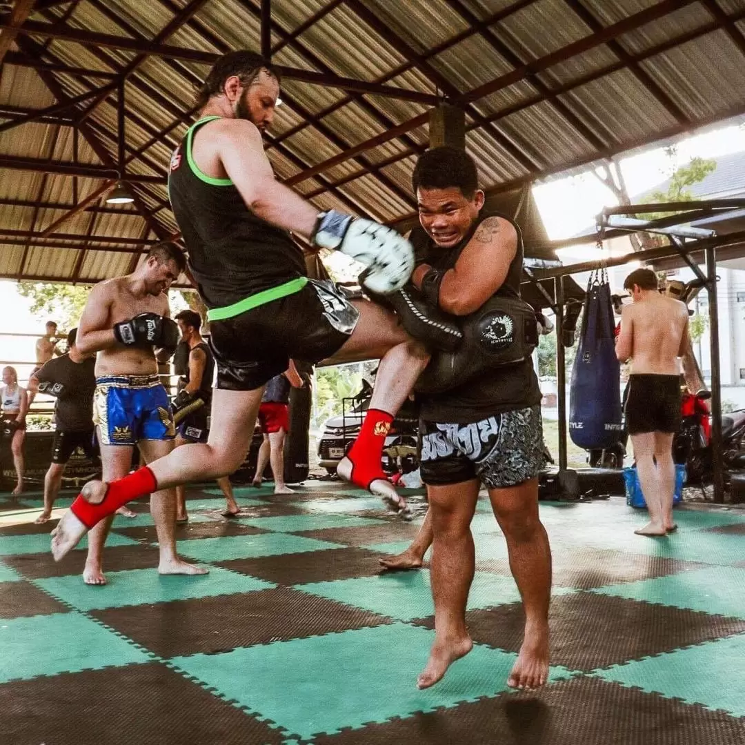 Hong Thong Muay Thai Class in Chiang Mai