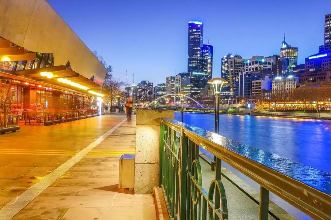 Spirit of Melbourne Dinner Cruise 